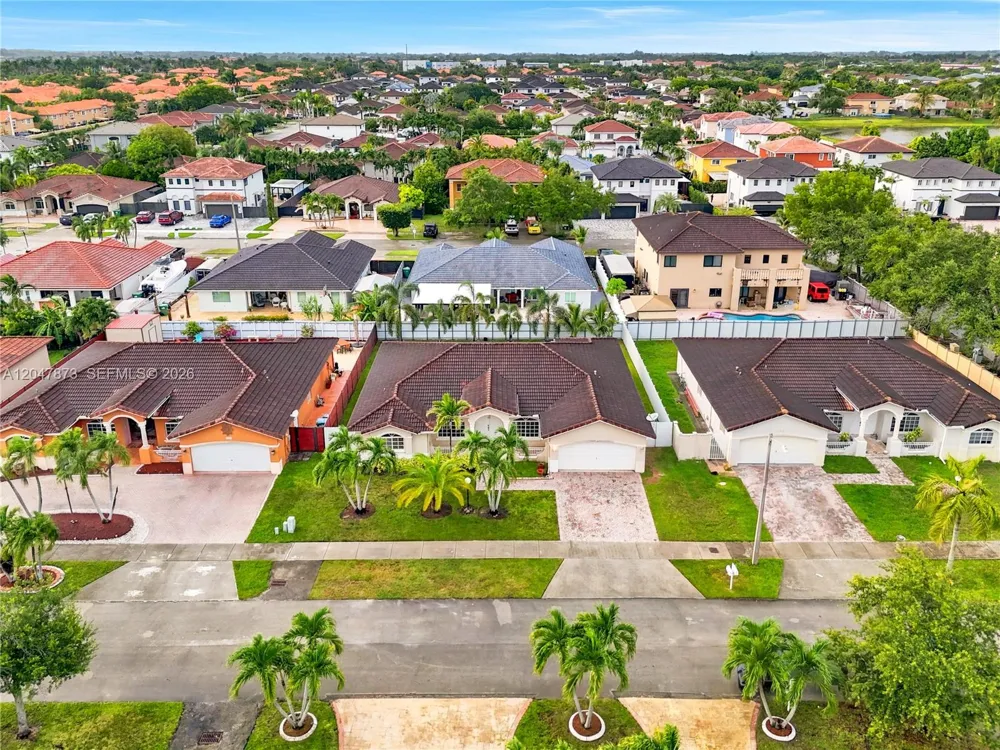 15059 SW 33rd Ter Miami, FL 33185