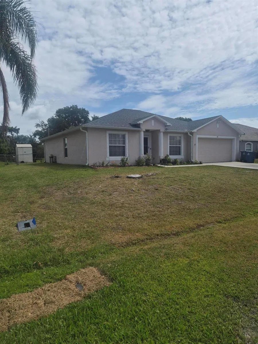 681 NW Thuringer St Street NW Palm Bay, FL 32907