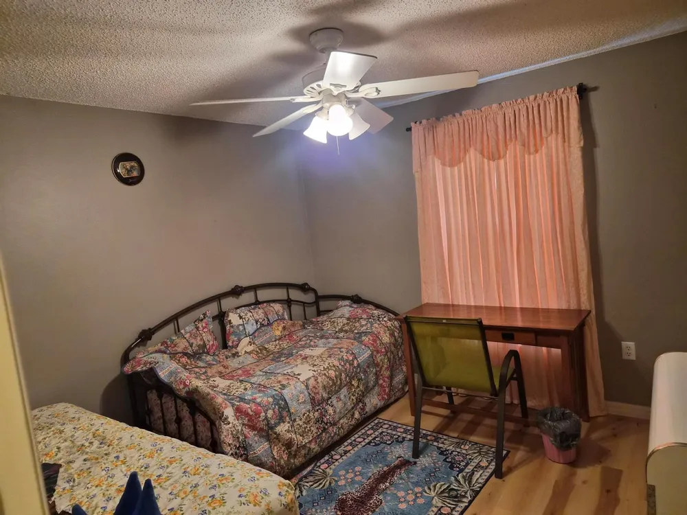 681 NW Thuringer St Street NW Palm Bay, FL 32907