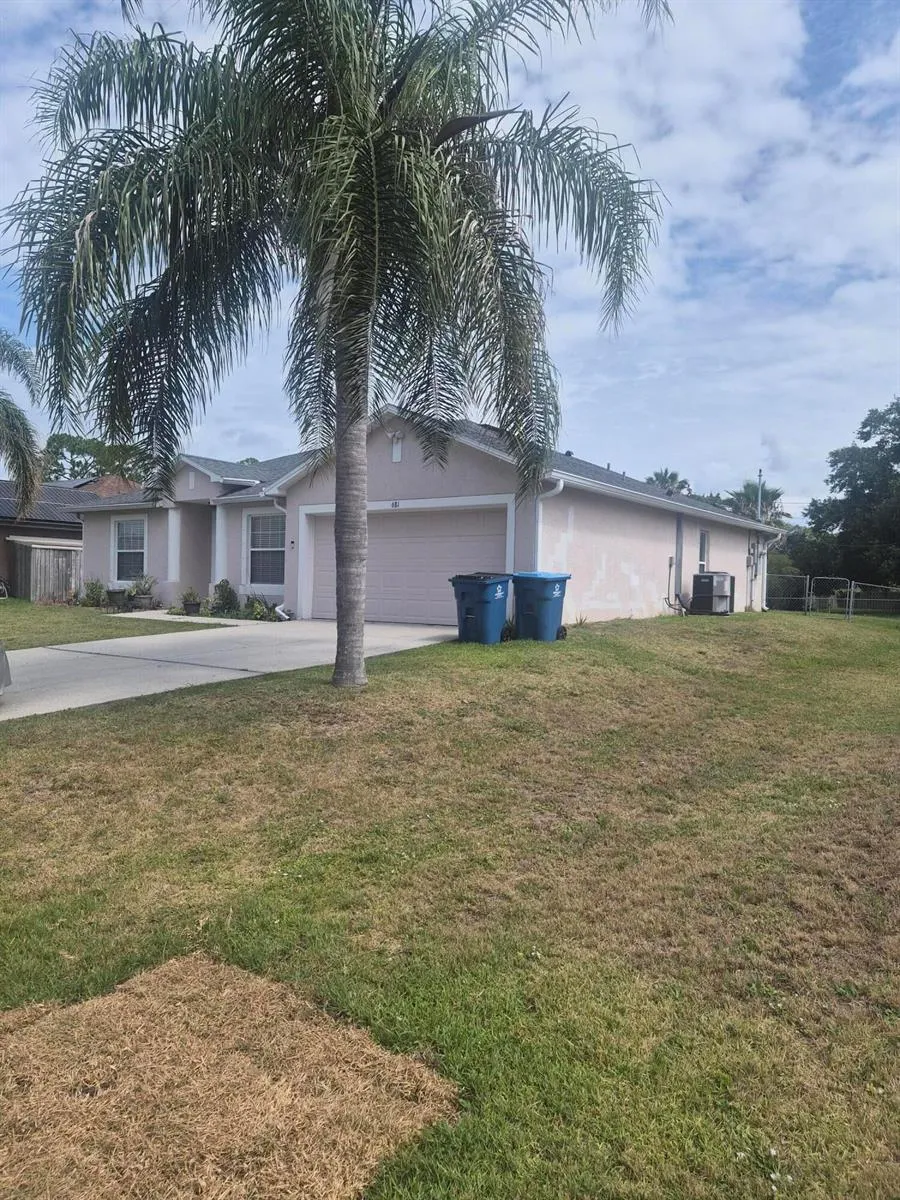 681 NW Thuringer St Street NW Palm Bay, FL 32907