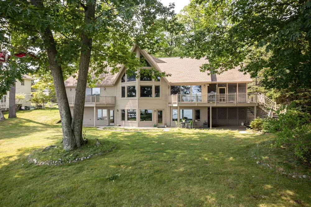 7953 S Glen Lake Road Glen Arbor Township, MI 49636