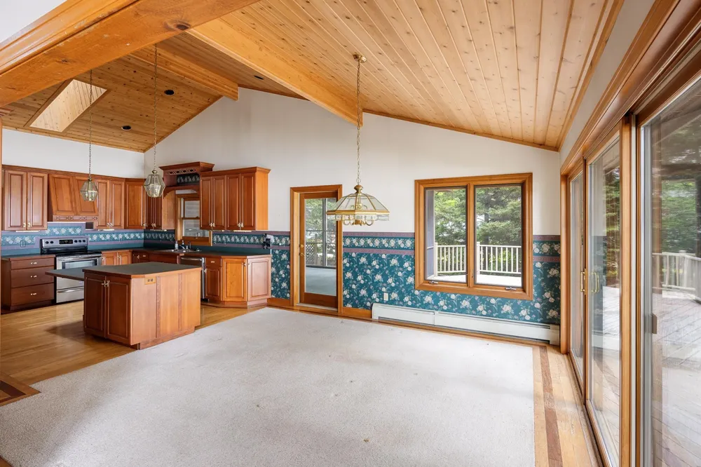 7953 S Glen Lake Road Glen Arbor Township, MI 49636