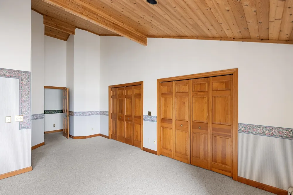 7953 S Glen Lake Road Glen Arbor Township, MI 49636