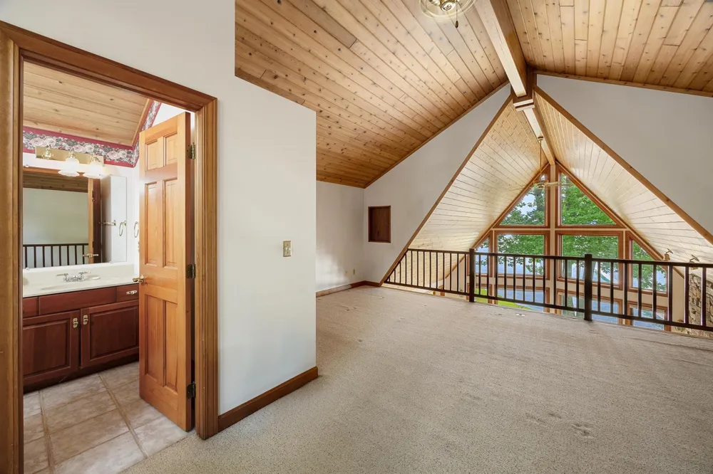 7953 S Glen Lake Road Glen Arbor Township, MI 49636