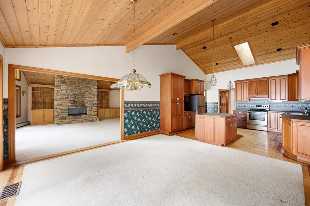 7953 S Glen Lake Road Glen Arbor Township, MI 49636