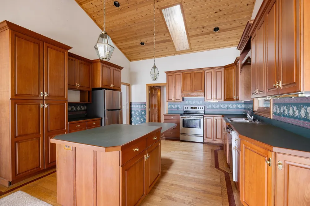 7953 S Glen Lake Road Glen Arbor Township, MI 49636