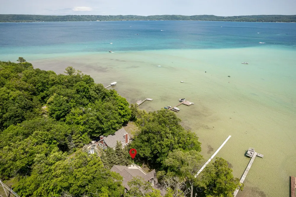 7953 S Glen Lake Road Glen Arbor Township, MI 49636