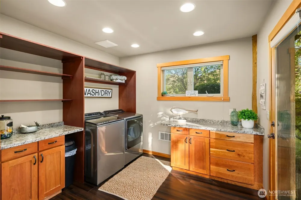 340 Hawks Meadow Road Chelan, WA 98816