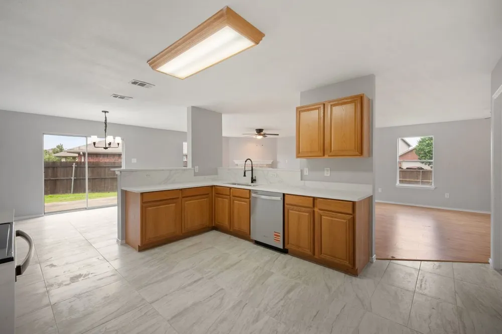 128 Hancock Street Venus, TX 76084
