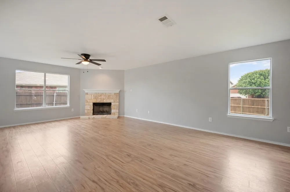 128 Hancock Street Venus, TX 76084