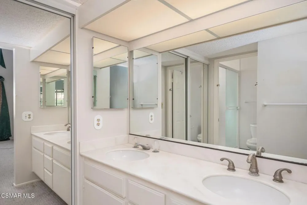 1225 Monte Sereno Drive Thousand Oaks, CA 91360