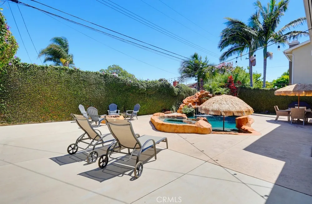 5482 Park Garden Grove, CA 92845
