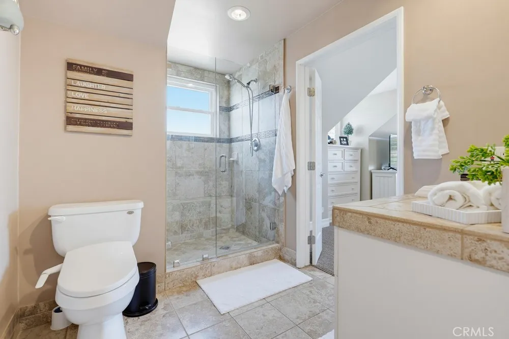 5482 Park Garden Grove, CA 92845