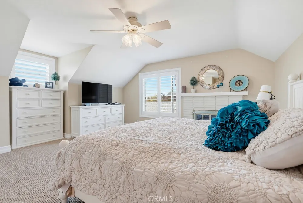 5482 Park Garden Grove, CA 92845