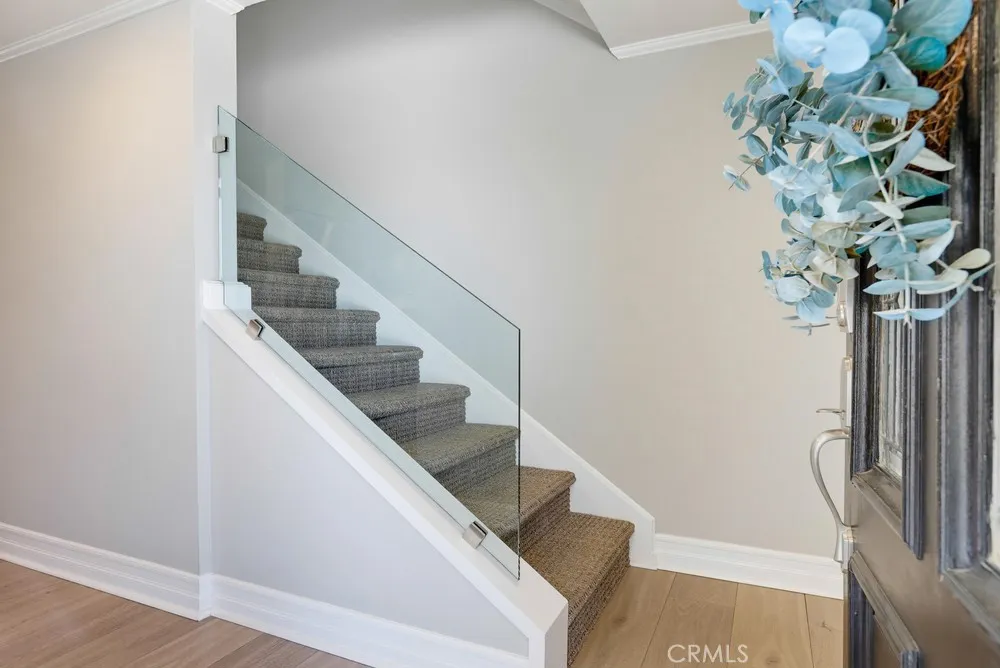 5482 Park Garden Grove, CA 92845