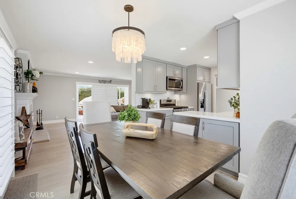 5482 Park Garden Grove, CA 92845