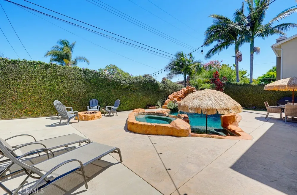 5482 Park Garden Grove, CA 92845