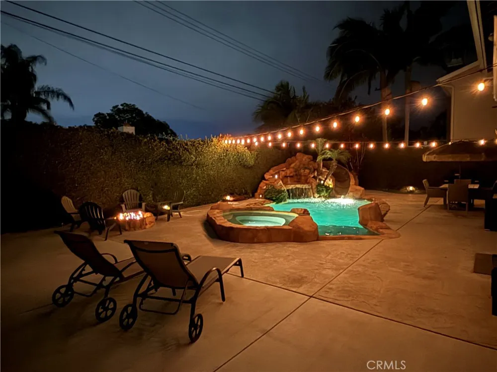 5482 Park Garden Grove, CA 92845