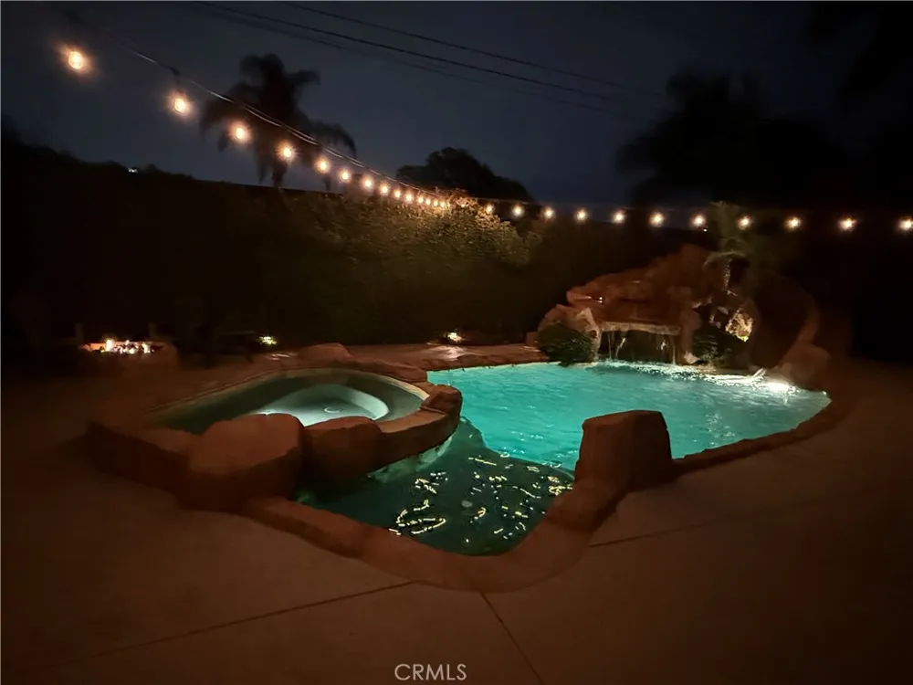 5482 Park Garden Grove, CA 92845