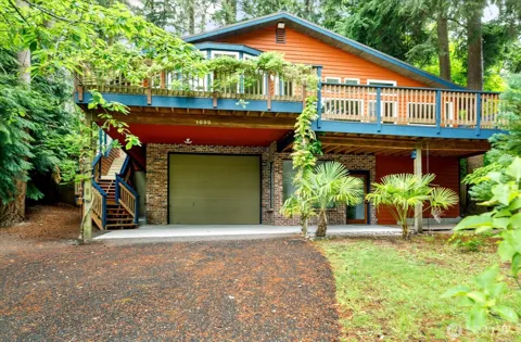 1099 Worthy Place