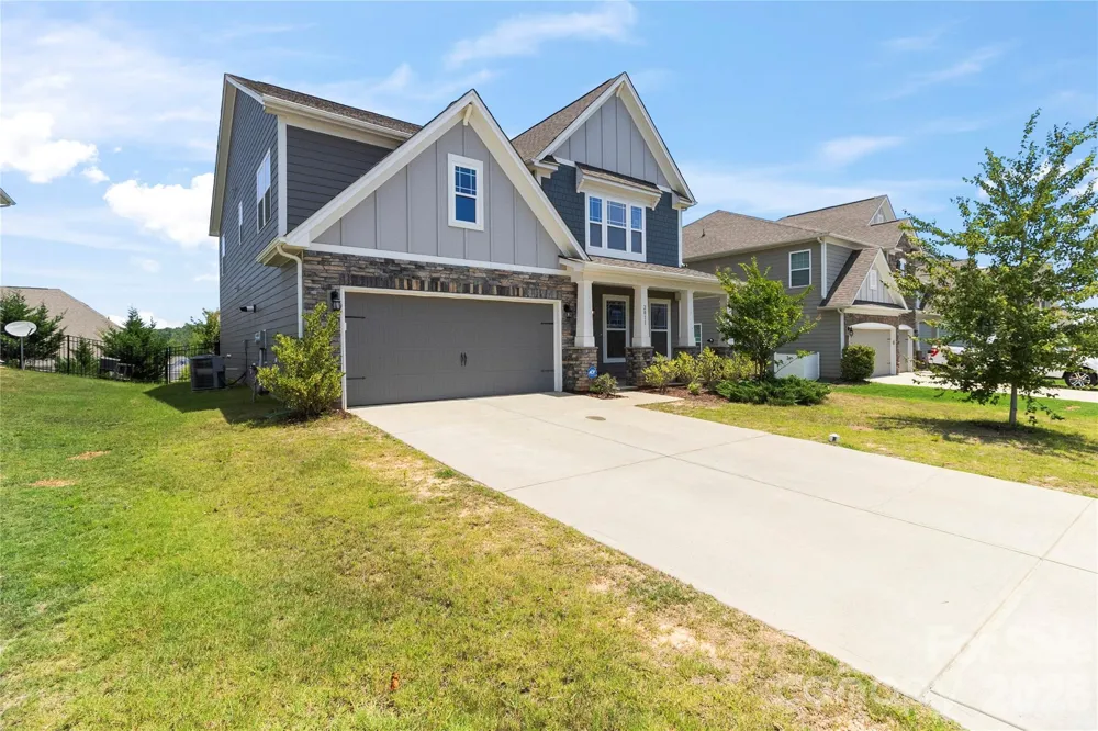 2011 Saddlebred Drive Iron Station, NC 28080
