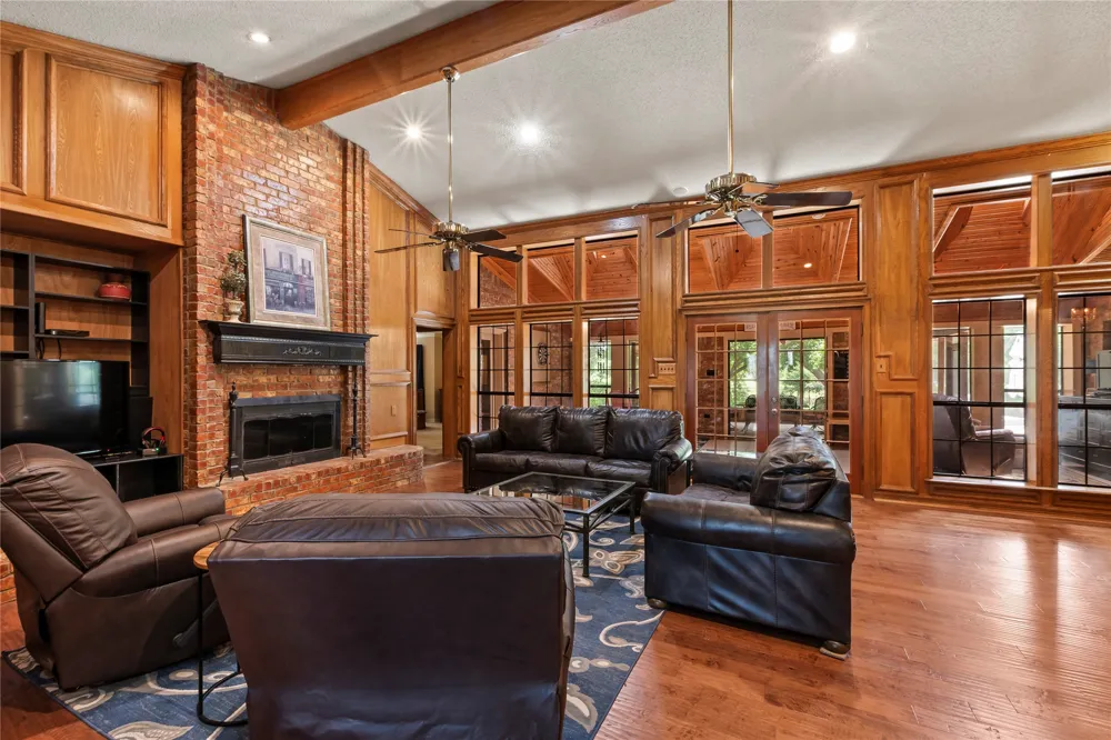 102 Foster Ranch Road Trinidad, TX 75163