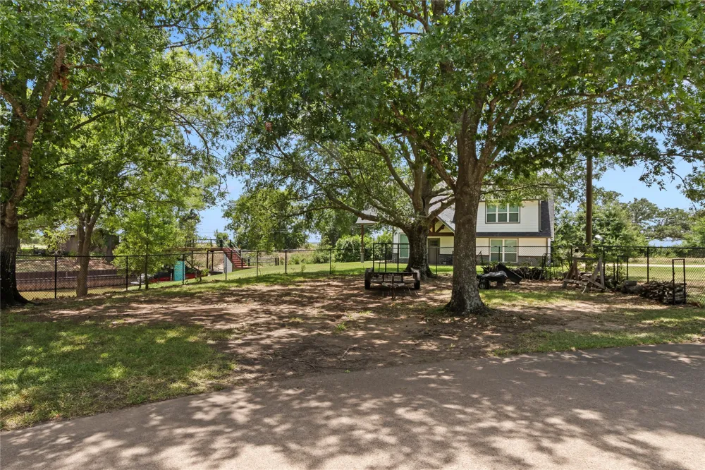 102 Foster Ranch Road Trinidad, TX 75163