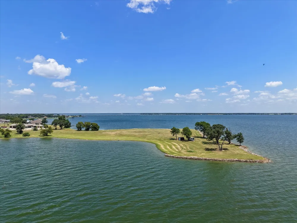 Moonlight Point Corsicana, TX 75109