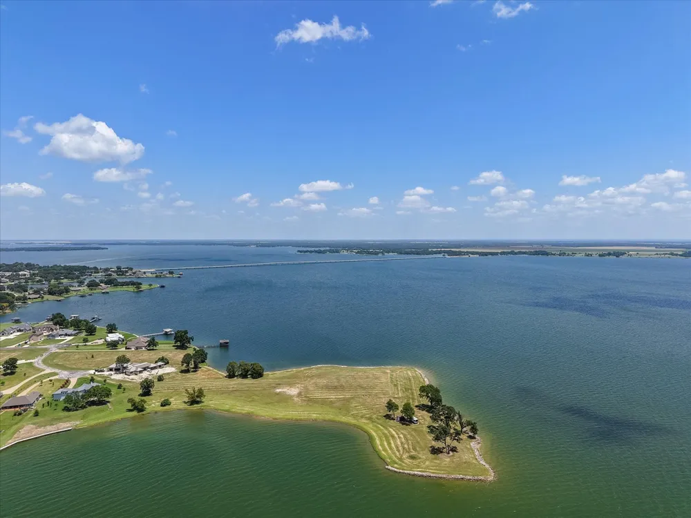 Moonlight Point Corsicana, TX 75109
