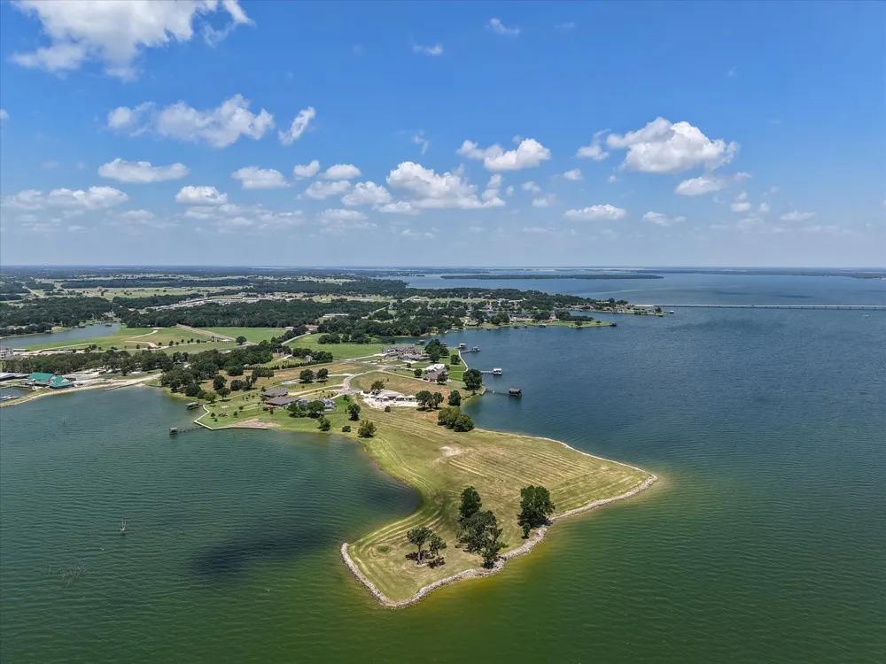 Moonlight Point Corsicana, TX 75109