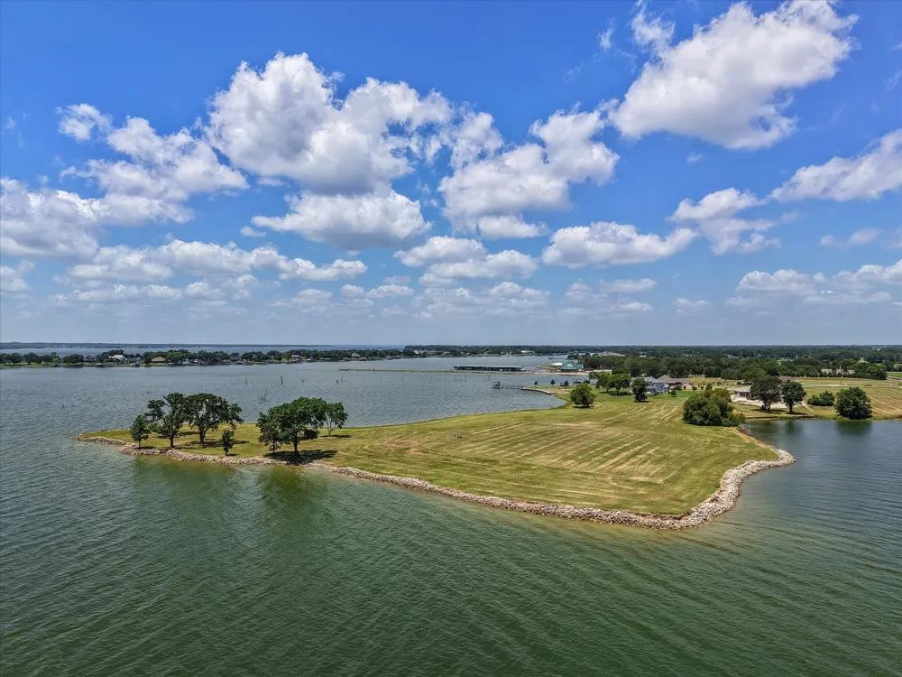 Moonlight Point Corsicana, TX 75109