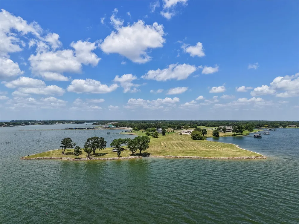 Moonlight Point Corsicana, TX 75109