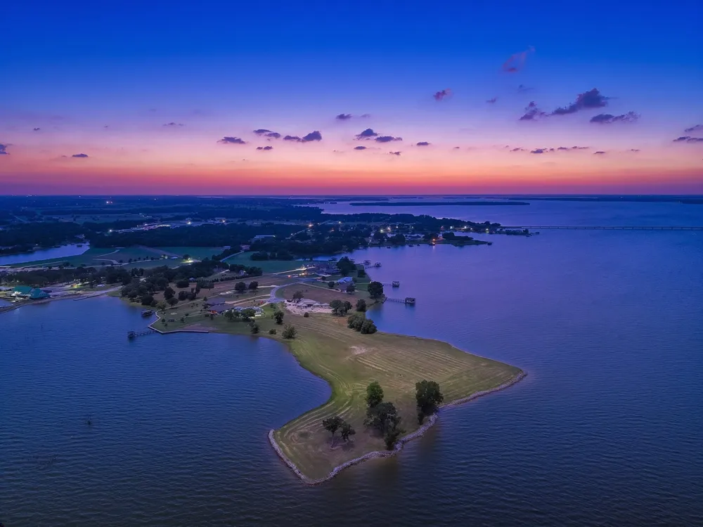 Moonlight Point Corsicana, TX 75109