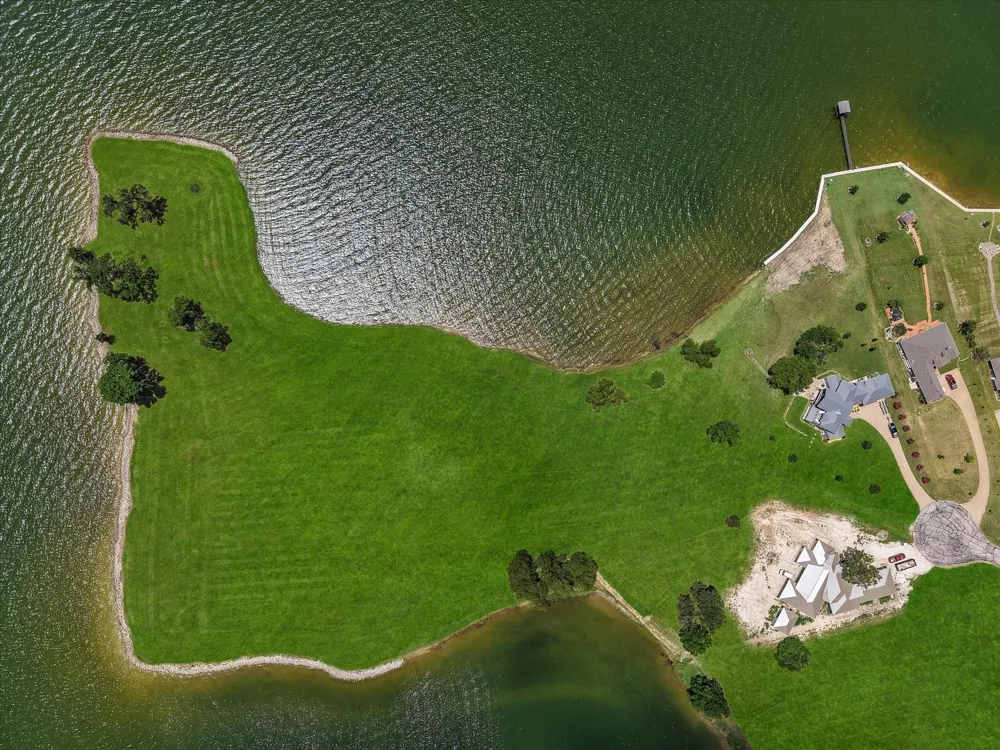 Moonlight Point Corsicana, TX 75109