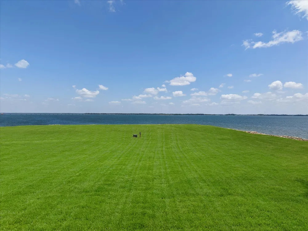 Moonlight Point Corsicana, TX 75109