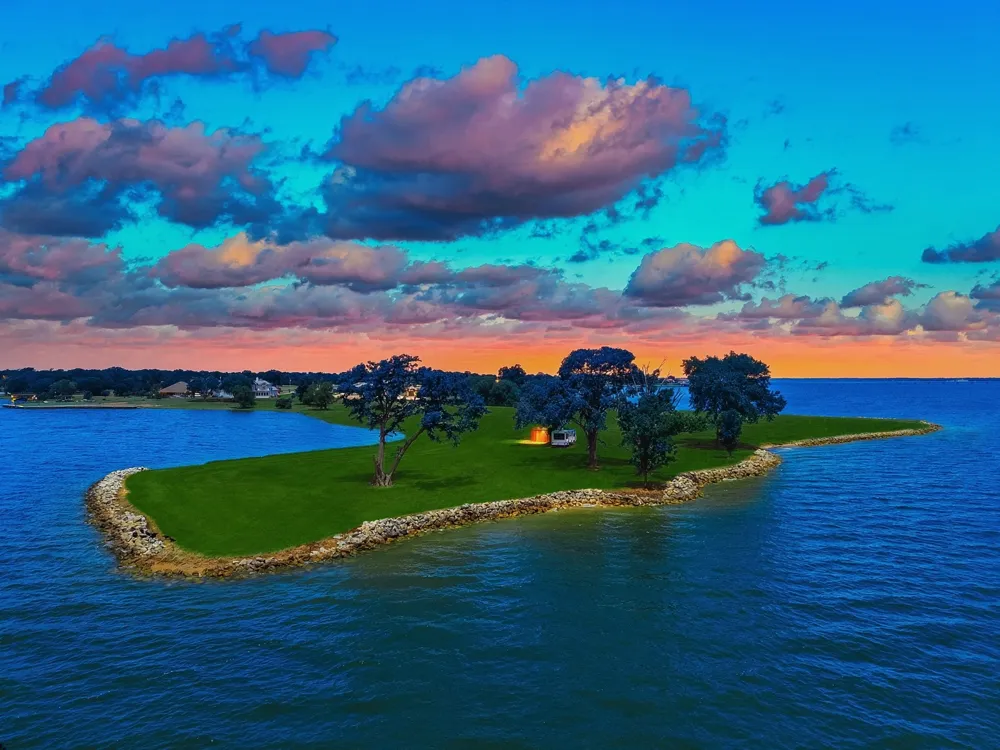 Moonlight Point Corsicana, TX 75109