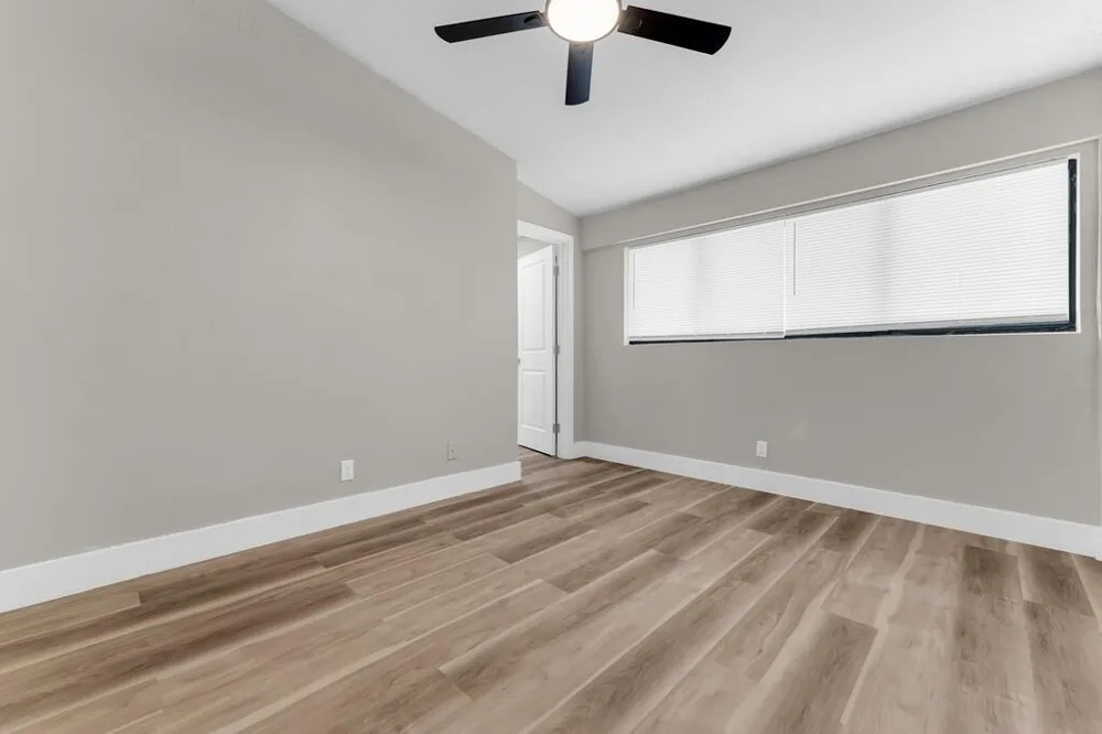 4281 NW 76th Avenue Davie, FL 33328