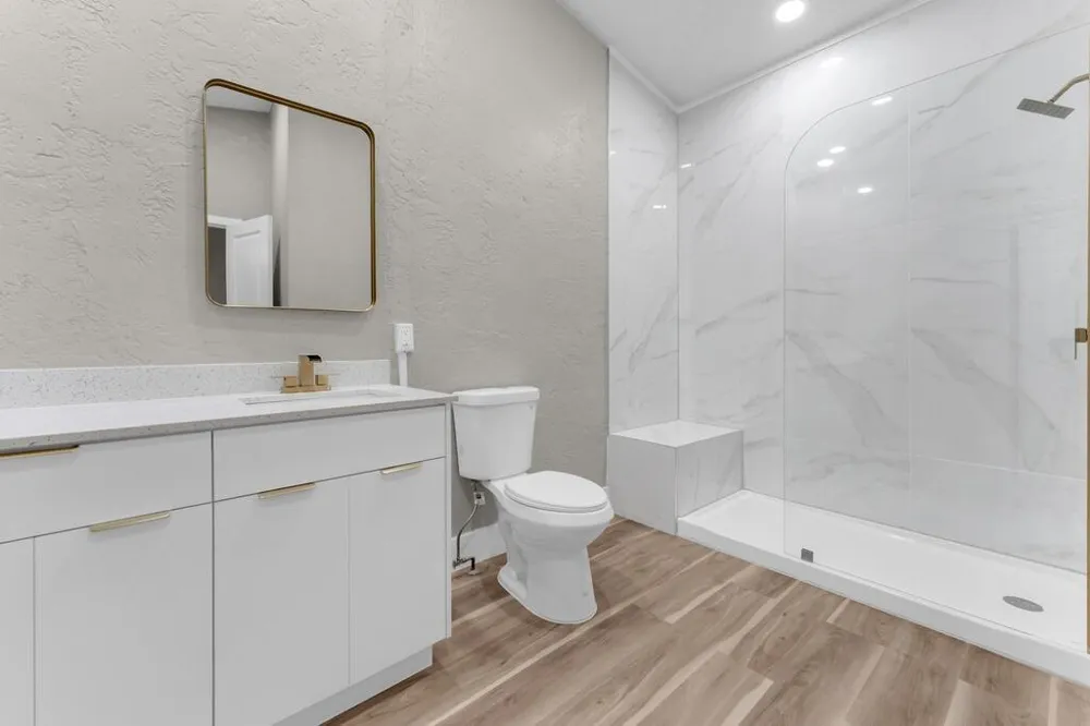 4281 NW 76th Avenue Davie, FL 33328