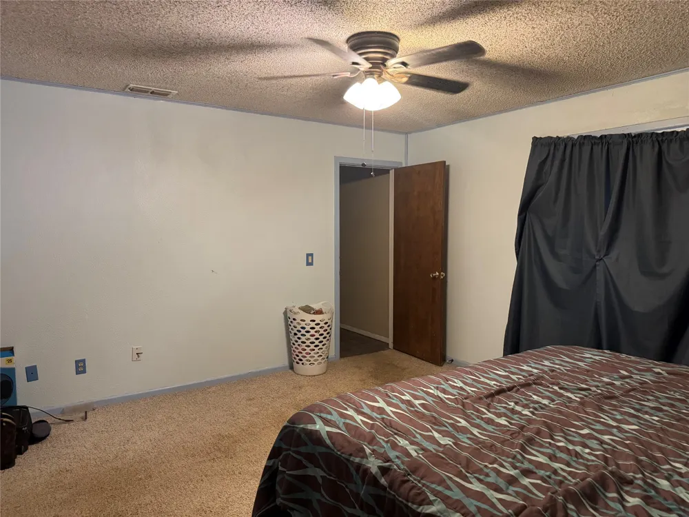 701 NE 3rd Street Knox City, TX 79529