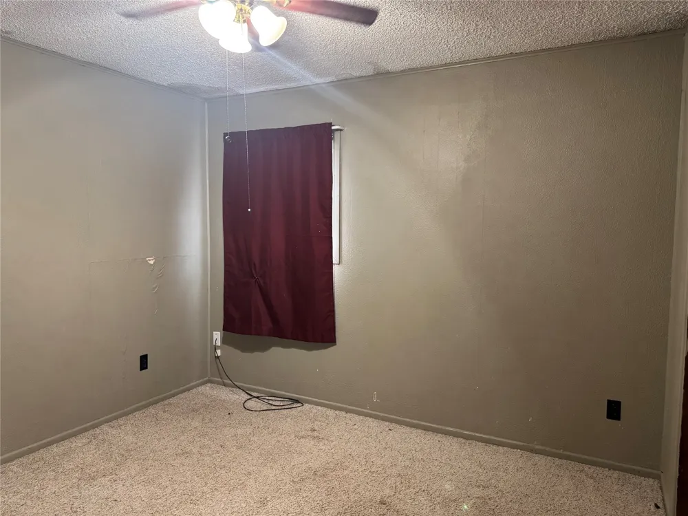 701 NE 3rd Street Knox City, TX 79529