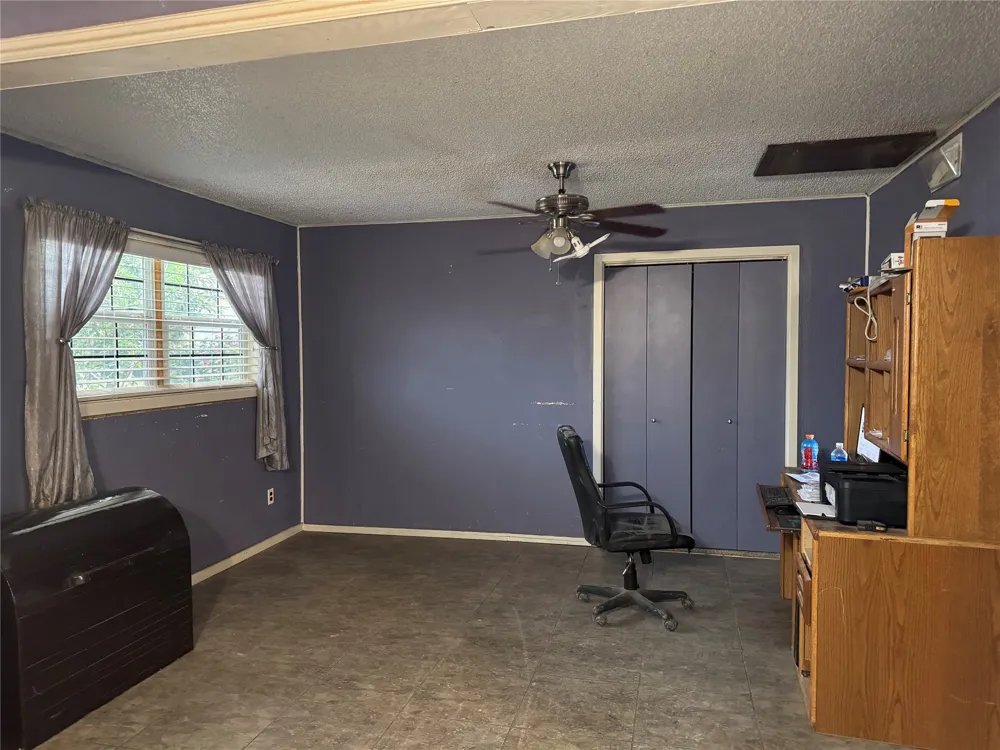 701 NE 3rd Street Knox City, TX 79529
