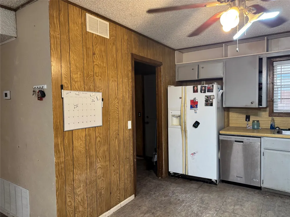 701 NE 3rd Street Knox City, TX 79529