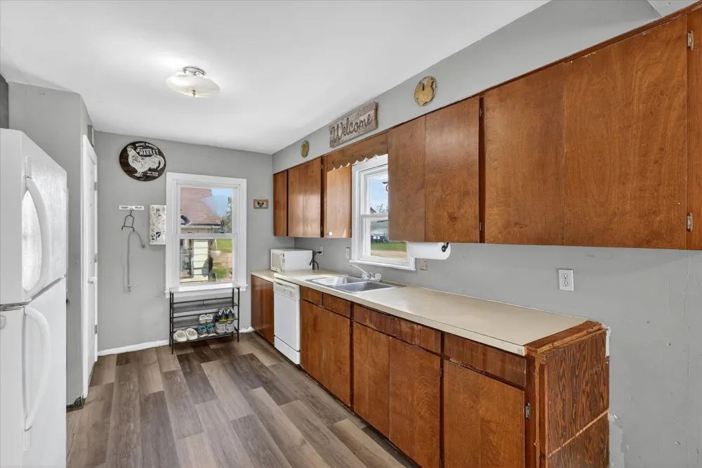 261 19 Mile Road NE Cedar Springs, MI 49319