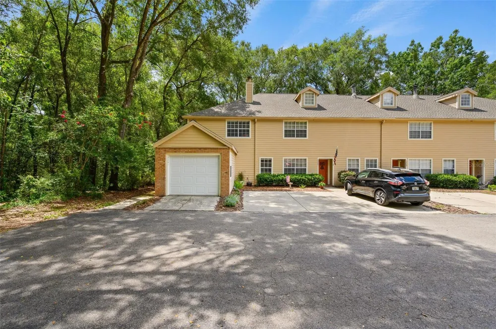 5261 SW 97TH DRIVE Gainesville, FL 32608