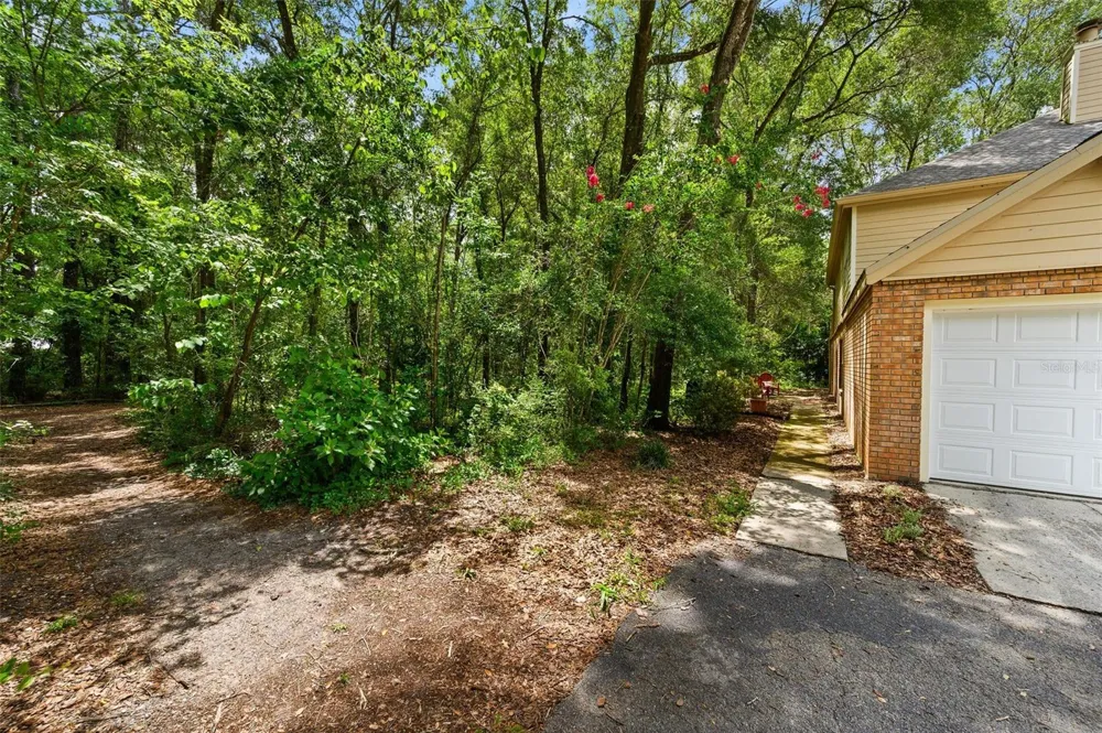 5261 SW 97TH DRIVE Gainesville, FL 32608