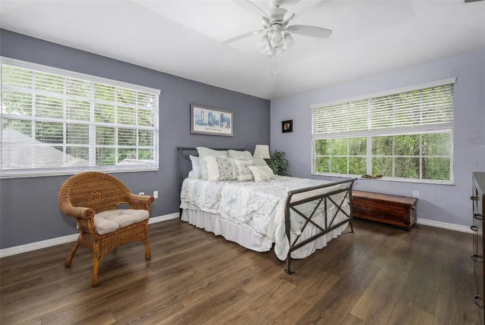 5261 SW 97TH DRIVE Gainesville, FL 32608