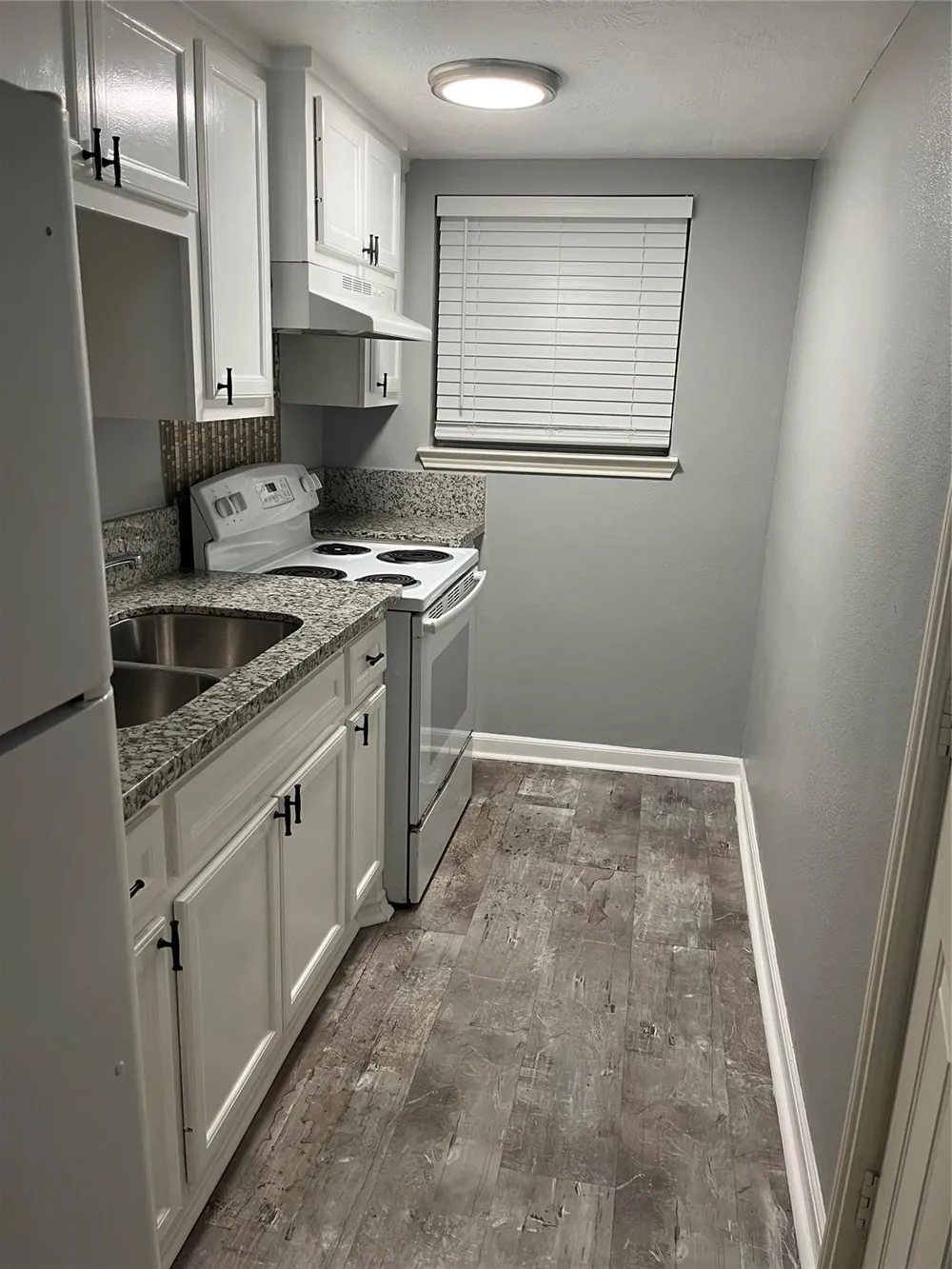 2721 Virginia Street Baytown, TX 77520