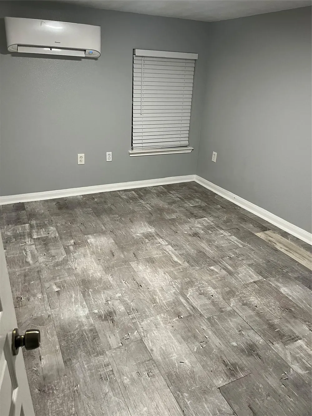2721 Virginia Street Baytown, TX 77520