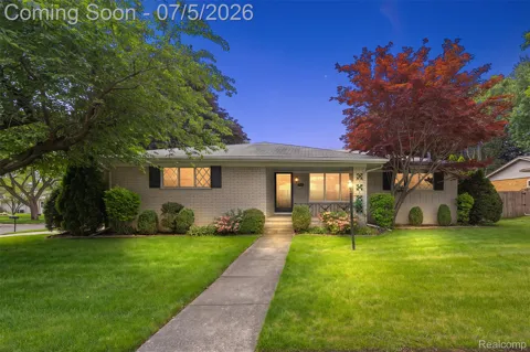 17048 Harbor Hill Drive