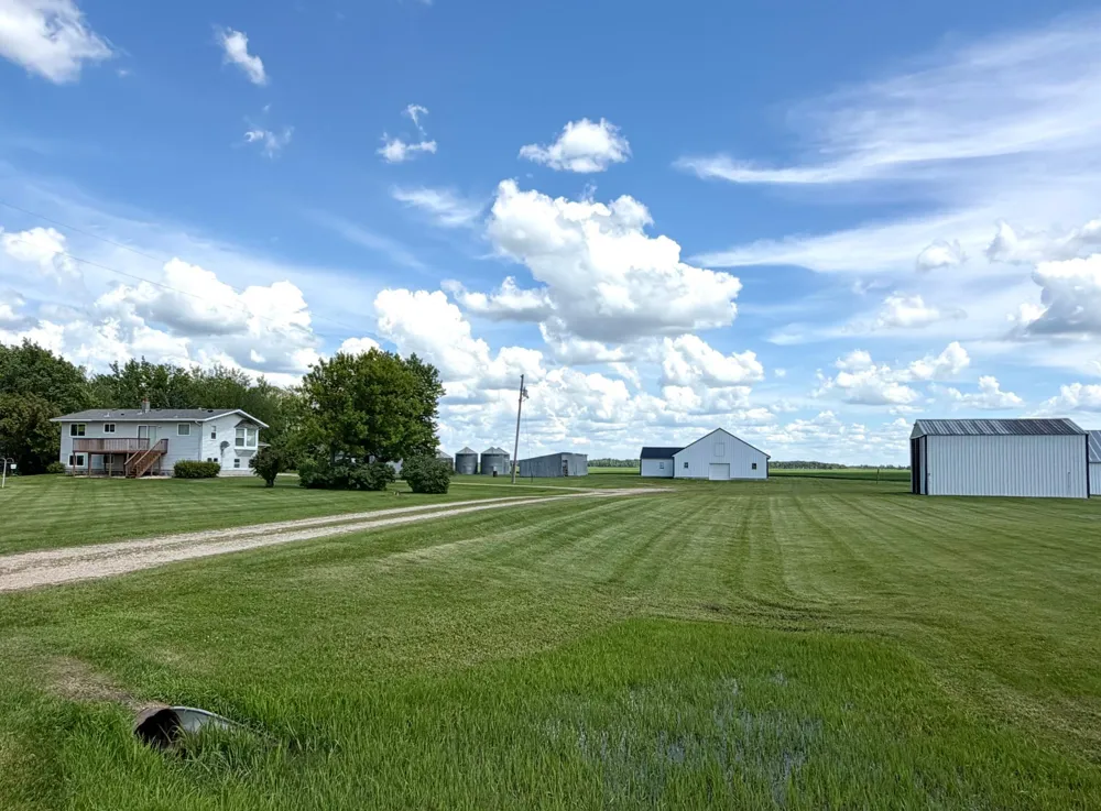 22532 330th Avenue Badger, MN 56714